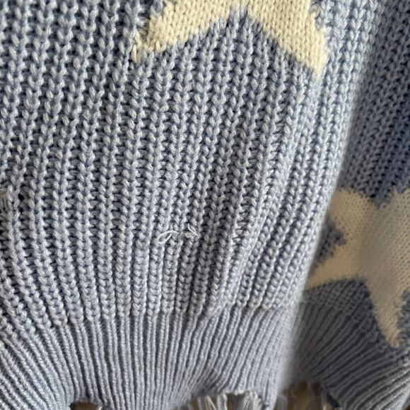 Polly & Esther Star Baby Blue Raw Hem Distressed Knitted V-neck Sweater Size XL - Picture 6 of 13